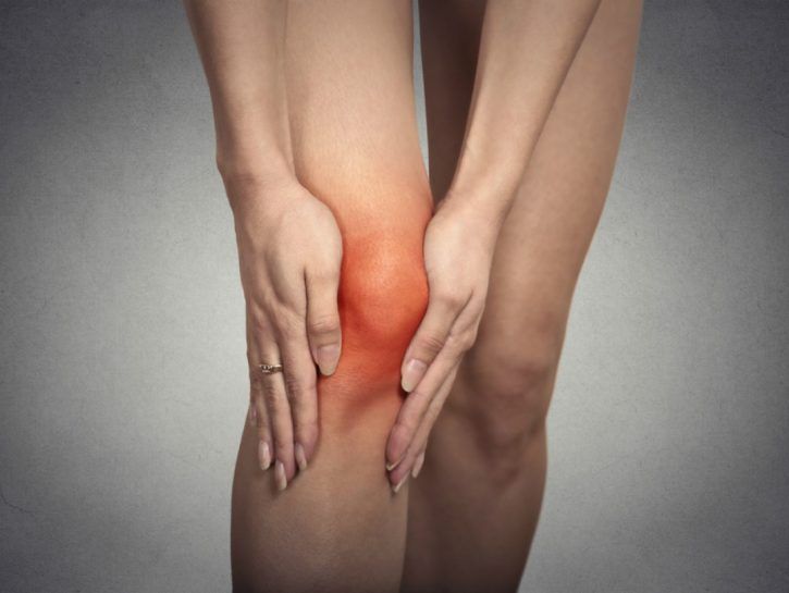 protesi-anca-ginocchio-artrosi-donna